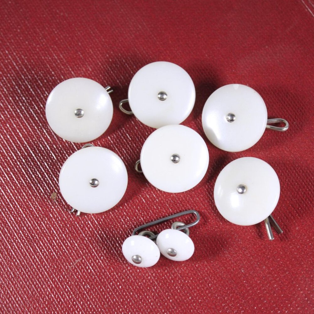 Vintage lot of 6 removable uniform buttons with metal shanks clips + cufflink /
